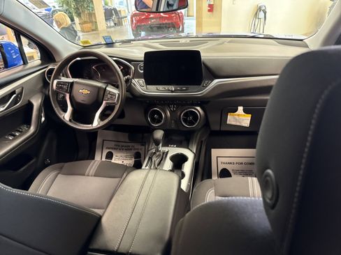 Used 2024 Chevrolet Blazer LT w/ Convenience Package AWD/4WD image 20
