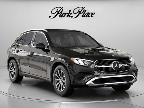 Certified 2026 Mercedes-Benz GLC 300 image 33