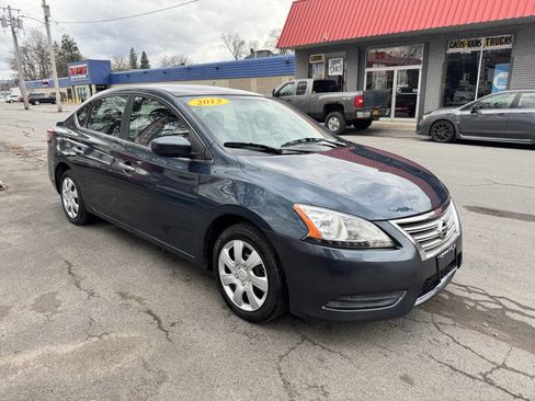 Used 2013 Nissan Sentra SV image 1