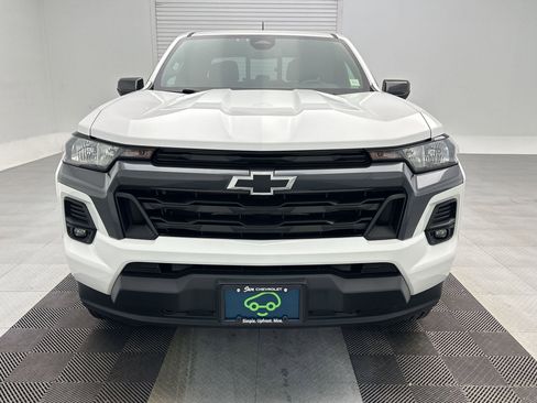 Certified 2023 Chevrolet Colorado LT w/ LT Convenience Package II AWD/4WD image 6