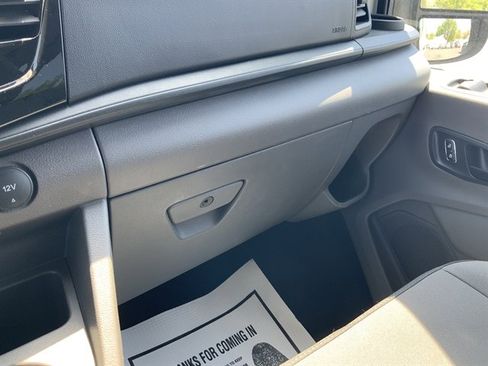 Used 2024 Ford Transit 350 XLT image 29