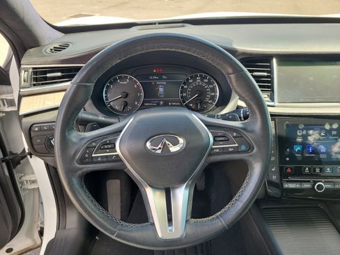 Used 2019 INFINITI QX50 Essential w/ Sensory Package image 21
