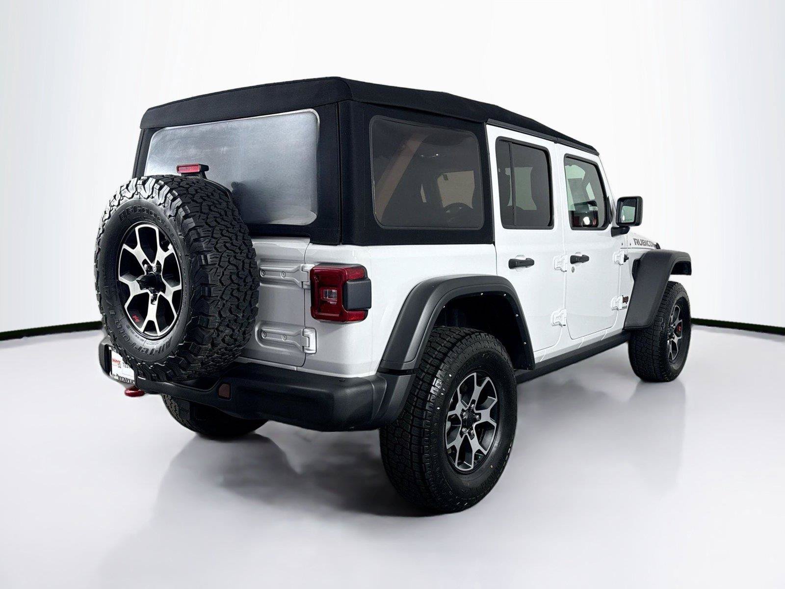 Used 2021 Jeep Wrangler Unlimited Rubicon AWD/4WD image 2