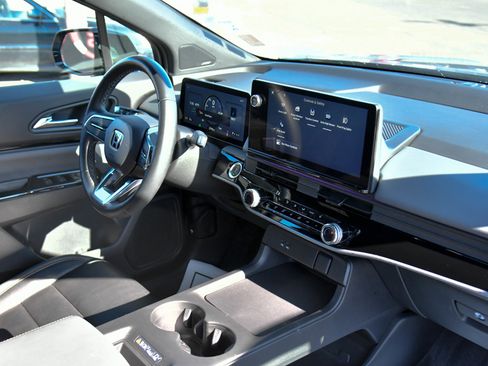 Used 2024 Honda Prologue Touring image 50