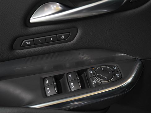 Used 2024 Cadillac XT4 Premium Luxury image 22