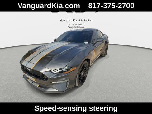 Used 2018 Ford Mustang GT RWD image 4