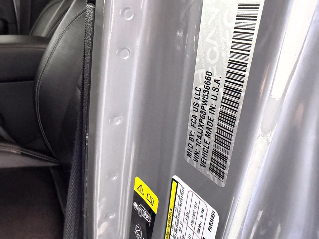 Used 2023 Jeep Wrangler Unlimited Sahara AWD/4WD image 24