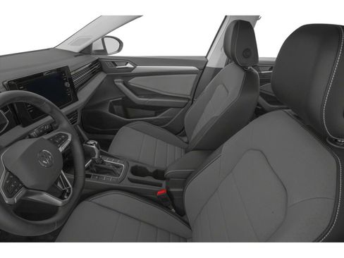 New 2026 Volkswagen Jetta SE FWD image 9