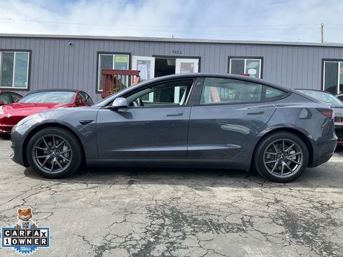 Used 2023 Tesla Model 3 Standard Range image 5