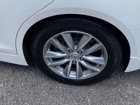 Used 2015 INFINITI Q50 Premium w/ Navigation Package RWD image 9