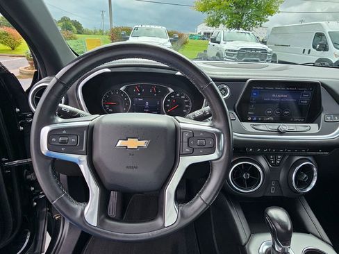 Used 2020 Chevrolet Blazer LT image 16