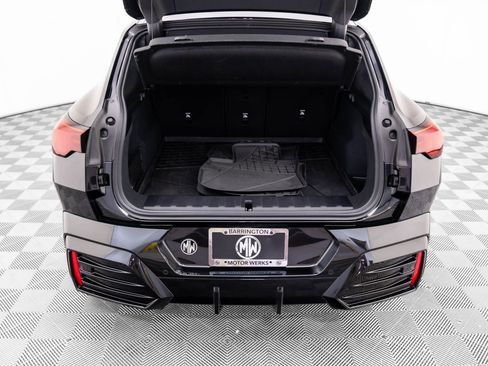 Certified 2025 BMW X2 xDrive28i w/ M Sport Package image 31