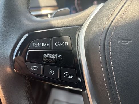 Used 2023 BMW 530i w/ Premium Package RWD image 20