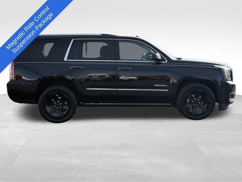 Used 2017 GMC Yukon Denali w/ Open Road Package image 11