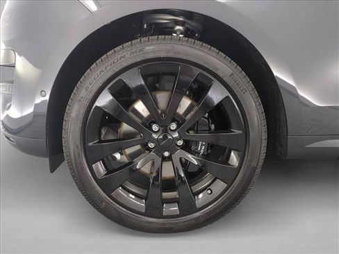 New 2026 Land Rover Range Rover Sport SE AWD/4WD image 10