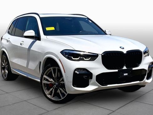 Used 2021 BMW X5 M50i AWD/4WD image 3