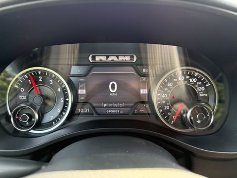 Used 2019 RAM 1500 Big Horn AWD/4WD image 22