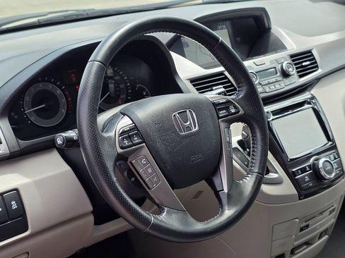Used 2017 Honda Odyssey Touring image 22