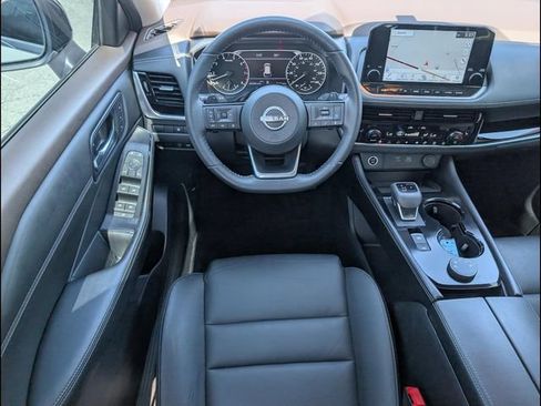 Used 2023 Nissan Rogue SL w/ SL Premium Package AWD/4WD image 8