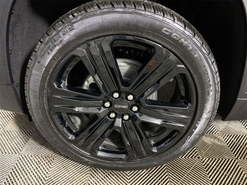 Used 2025 GMC Acadia Elevation w/ Black Edition image 10