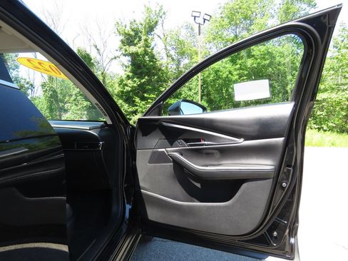 Used 2022 MAZDA CX-30 AWD 2.5 S w/ Preferred Package image 12