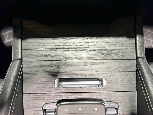Certified 2025 Mercedes-Benz GLS 450 4MATIC image 27