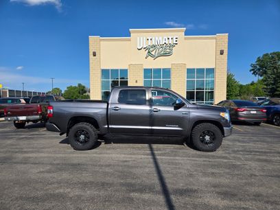 Used 2016 Toyota Tundra Limited w/ Limited Premium Package