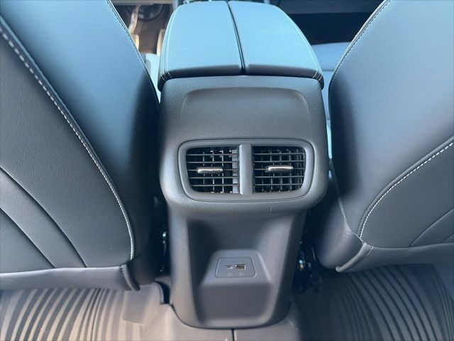 New 2026 Buick Envision Sport Touring AWD/4WD image 13
