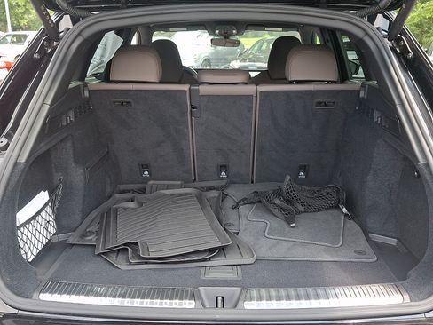 Certified 2025 Audi Q5 Premium w/ Premium Plus AWD/4WD image 29