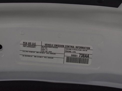 New 2025 RAM 1500 Limited image 28