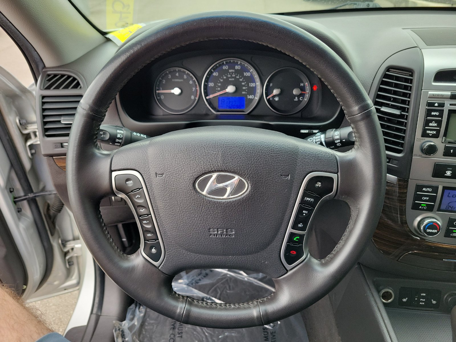Used 2011 Hyundai Santa Fe Limited FWD image 21