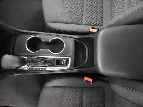 Used 2022 Chevrolet Equinox LT image 31