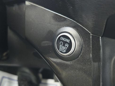 Used 2017 Ford Escape Titanium w/ Canadian Touring Package image 22