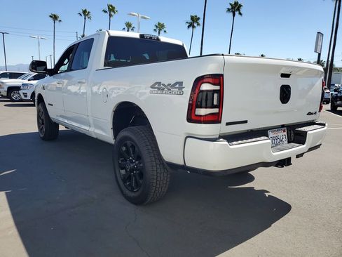 Used 2021 RAM 2500 Big Horn w/ Night Edition image 3