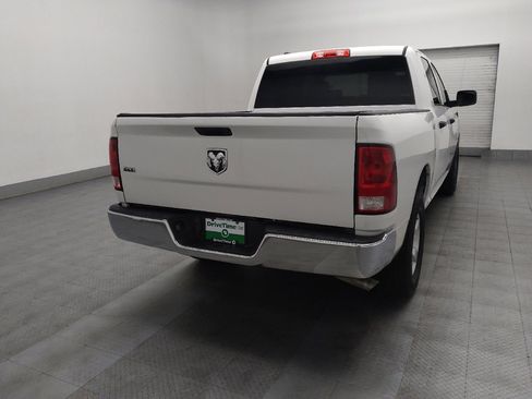 Used 2022 RAM 1500 Classic SLT image 9