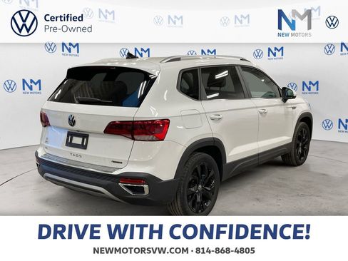 Used 2023 Volkswagen Taos SE w/ Black Wheel Package AWD/4WD image 5