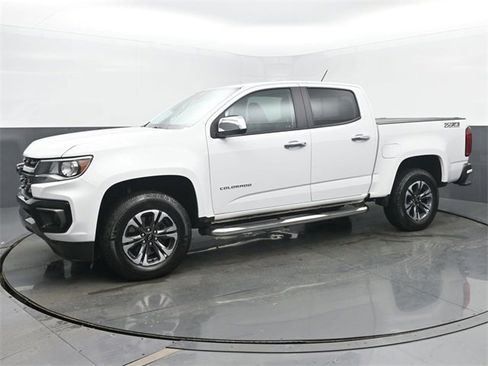 Used 2021 Chevrolet Colorado Z71 image 2