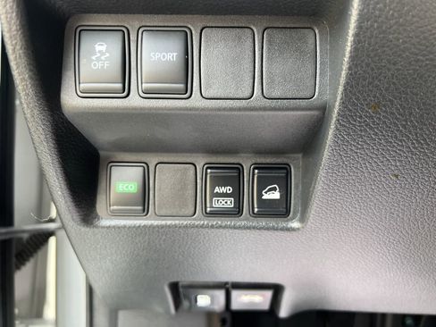 Used 2016 Nissan Rogue S w/ Appearance Package image 7