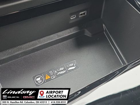 New 2026 GMC Yukon XL Elevation image 38