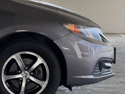 Used 2015 Honda Civic SE image 4