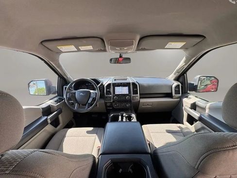 Used 2017 Ford F150 XLT w/ Equipment Group 302A Luxury AWD/4WD image 14