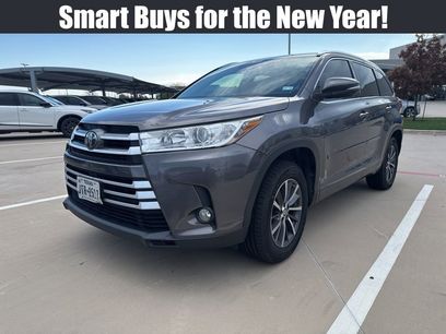 Used 2017 Toyota Highlander XLE