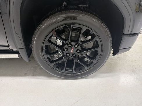 New 2026 GMC Sierra 1500 Denali image 14