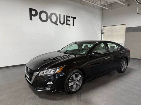 Used 2020 Nissan Altima 2.5 SL AWD/4WD image 2