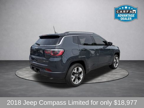 Used 2018 Jeep Compass Limited w/ Trailer Tow Group AWD/4WD image 3