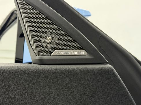 Used 2025 BMW M2 w/ Lighting Package image 27