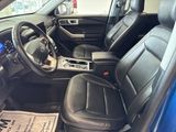 Used 2020 Ford Explorer XLT w/ Equipment Group 202A image 5