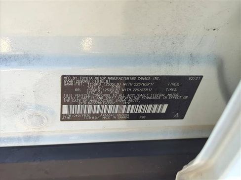 Certified 2021 Toyota RAV4 LE AWD/4WD image 2