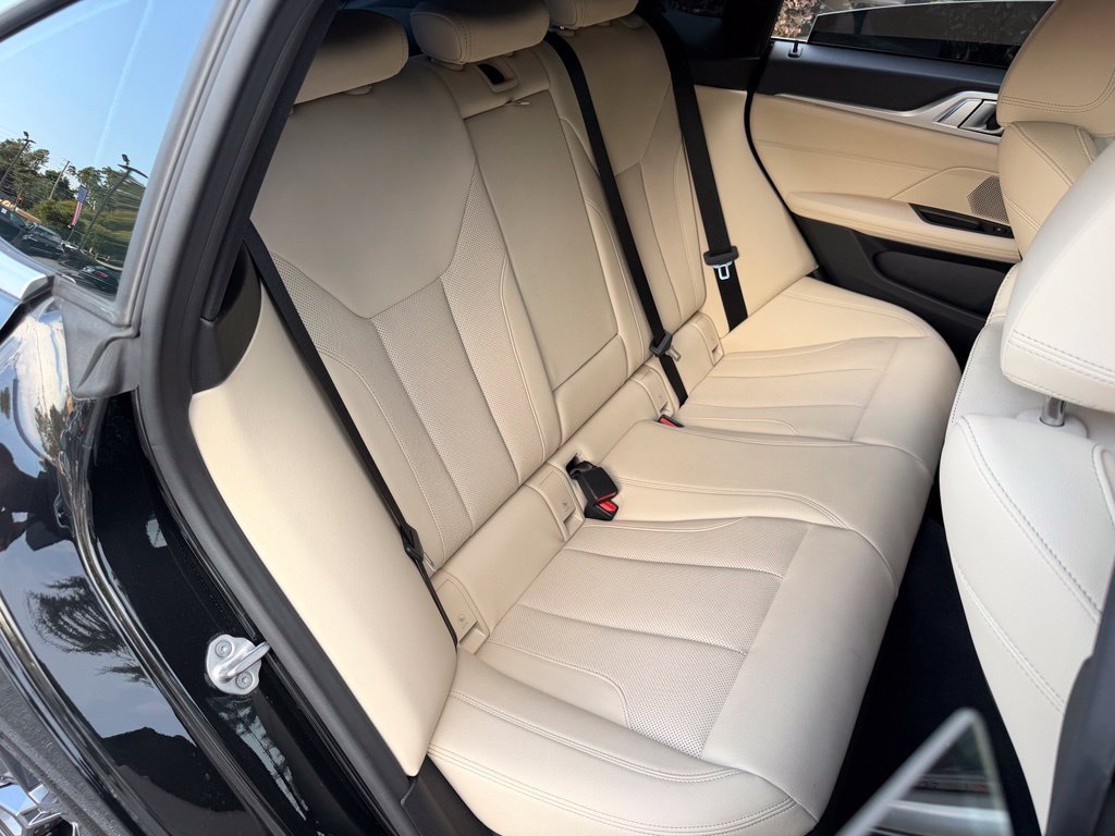 Used 2025 BMW i4 eDrive40 RWD image 39