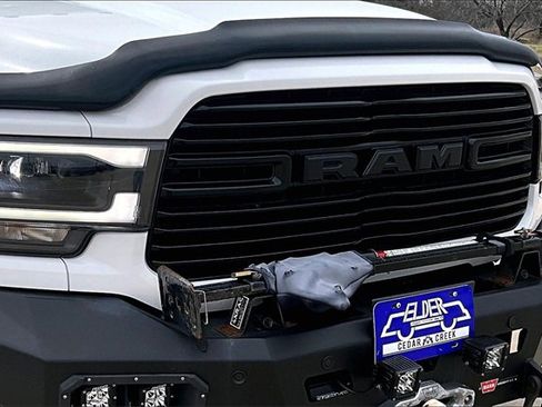 Used 2022 RAM 3500 Laramie image 31